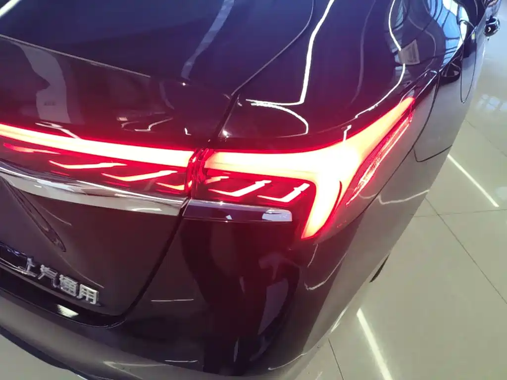 Buick LaCrosse — миниатюра 8