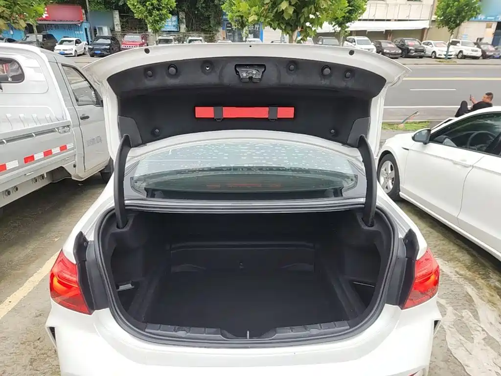 BMW 1 Series — миниатюра 19
