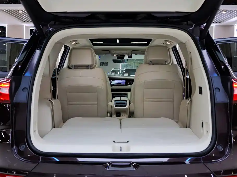 Buick Enclave — миниатюра 36