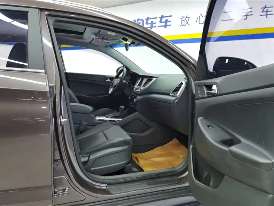 Hyundai Tucson 2015 1.6T DCT