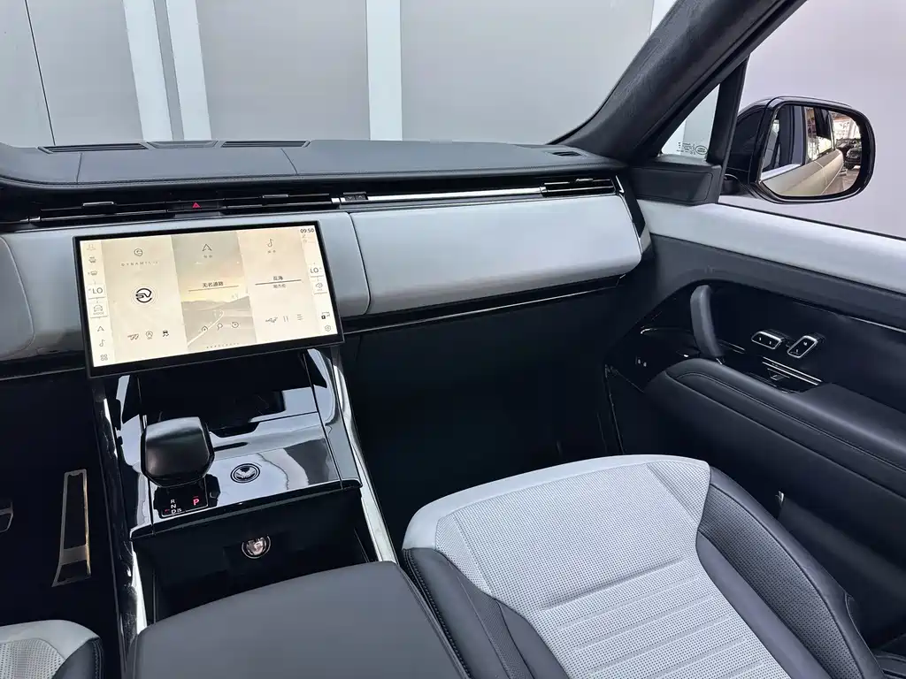 Land Rover Sport — миниатюра 10