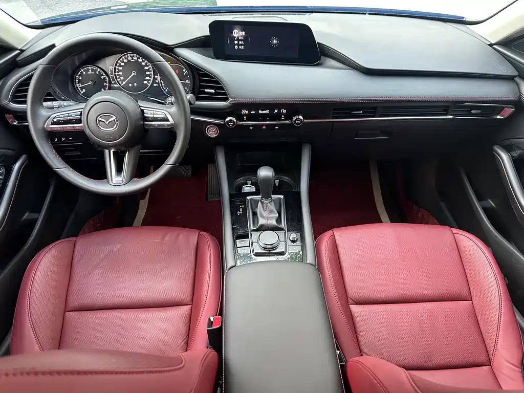 Mazda 3 Axela — миниатюра 8