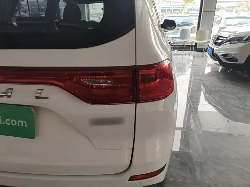 Haval M6 — миниатюра 8