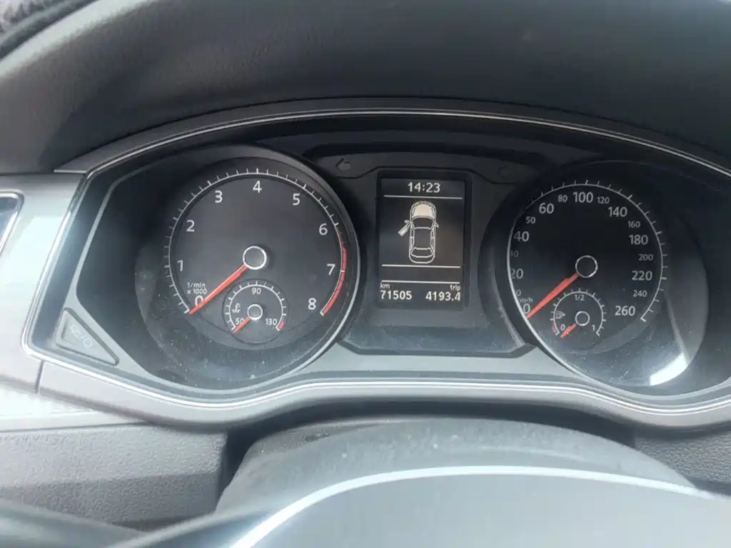 Volkswagen Passat — миниатюра 12