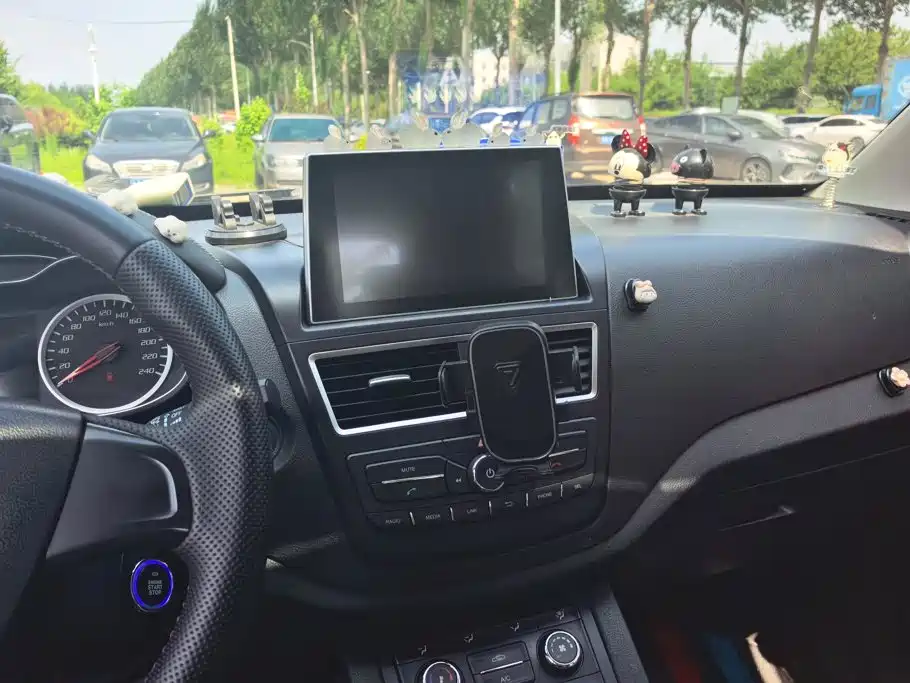 Bestune X40 — миниатюра 13