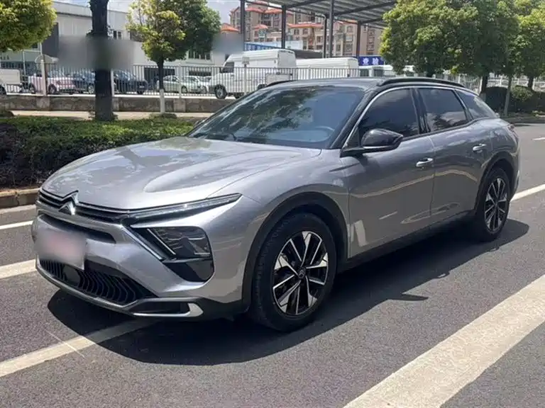 Купить Citroen C5 X