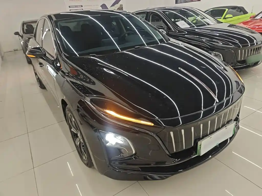 Hongqi Hongqi E-QM5 — миниатюра 4