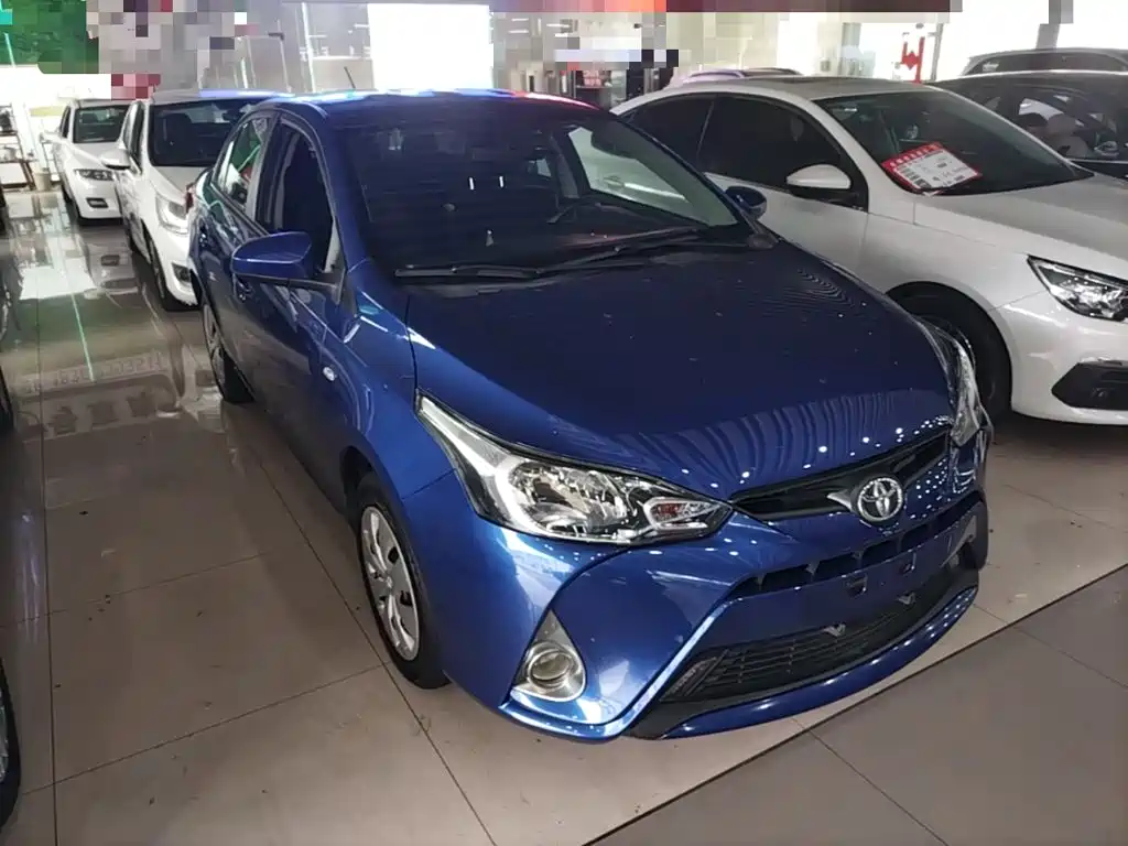 Toyota Yaris L — миниатюра 4