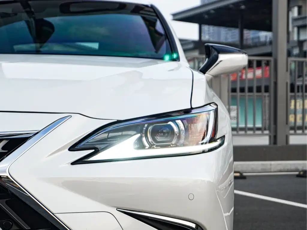 Lexus ES — миниатюра 2