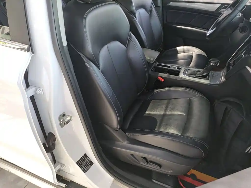 Roewe RX5 — миниатюра 25
