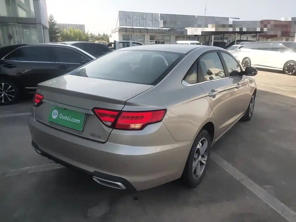 Geely Emgrand GL — миниатюра 7