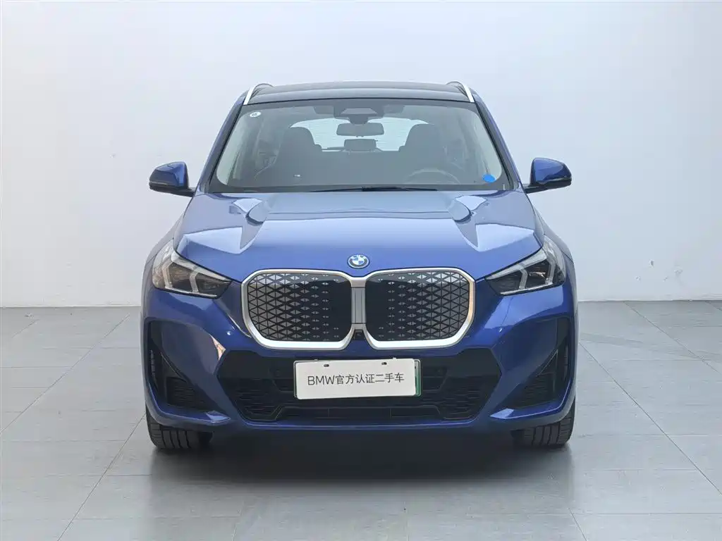 BMW iX1 — миниатюра 2