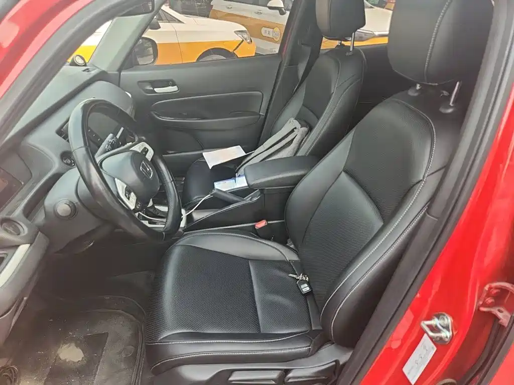 Honda Fit — миниатюра 8