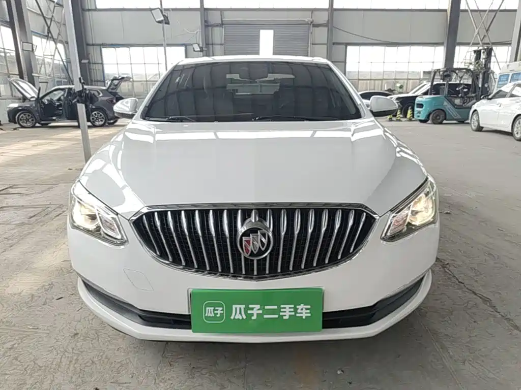 Buick Excelle — миниатюра 3