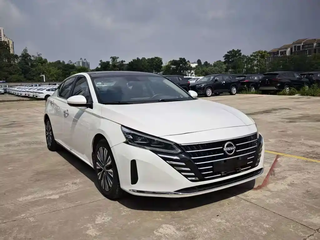 Nissan Teana — миниатюра 3