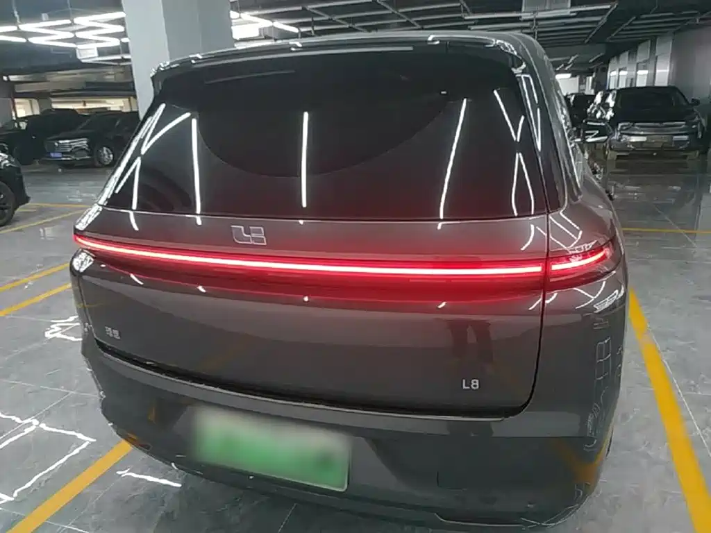 Li Auto Li L8 — миниатюра 6