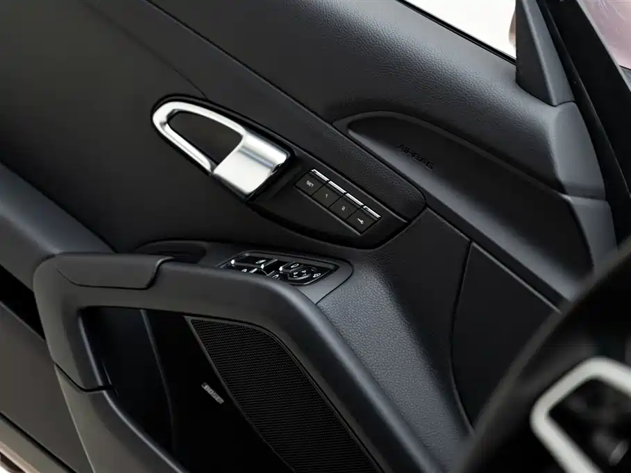 Porsche 718 2022 Cayman 2.0T