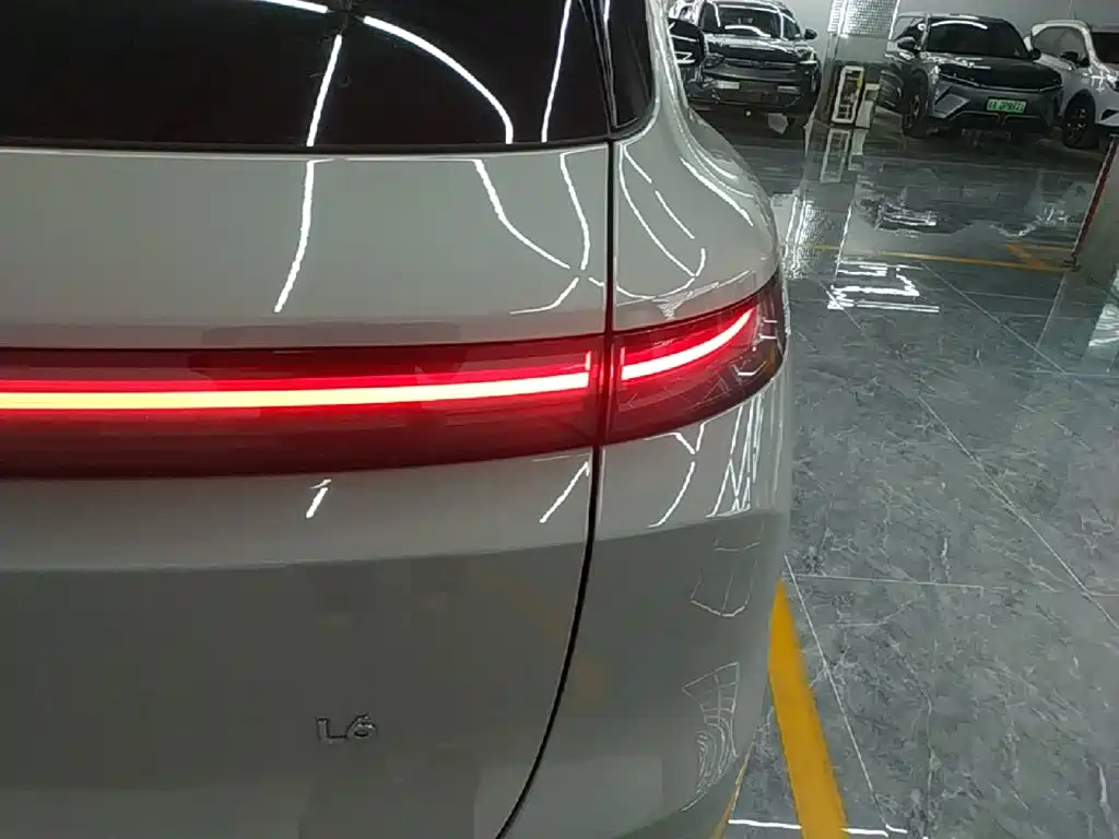 Li Auto Li L6 — миниатюра 8