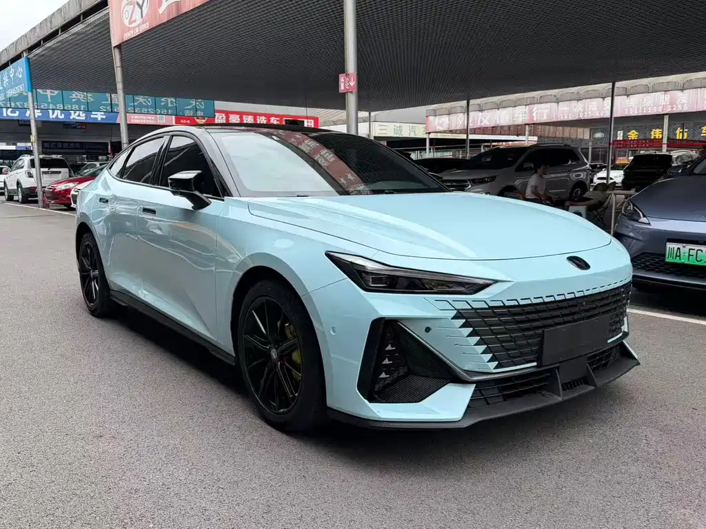 Changan UNI-V — миниатюра 3