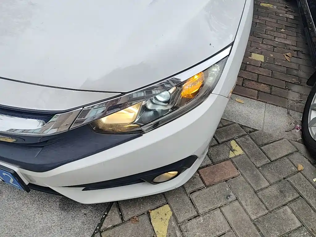 Honda Civic — миниатюра 24