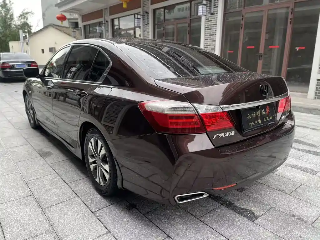 Honda Accord 2014 2.0L EX Luxury