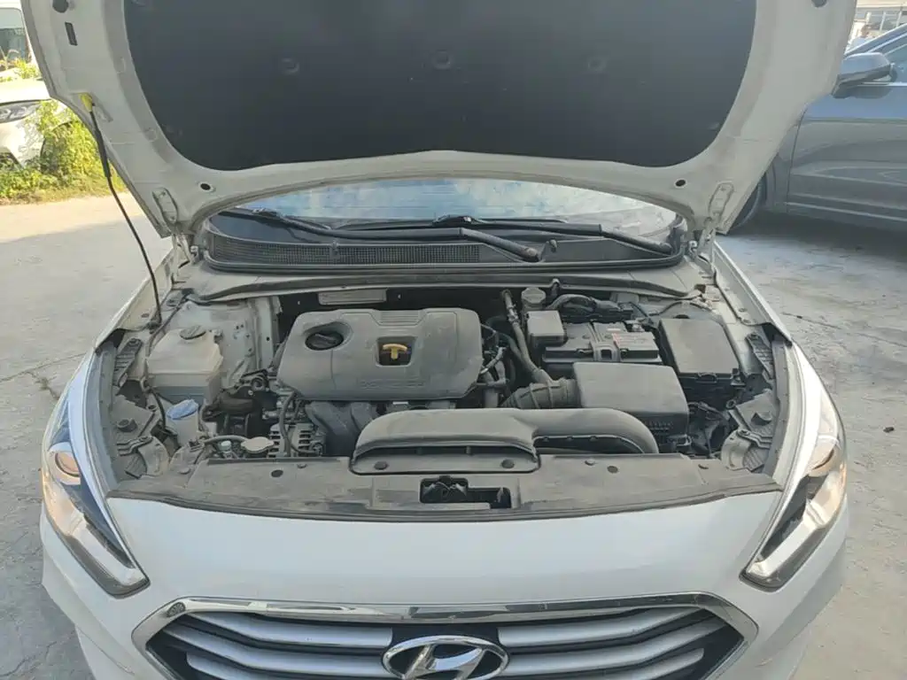 Hyundai Mistra — миниатюра 20