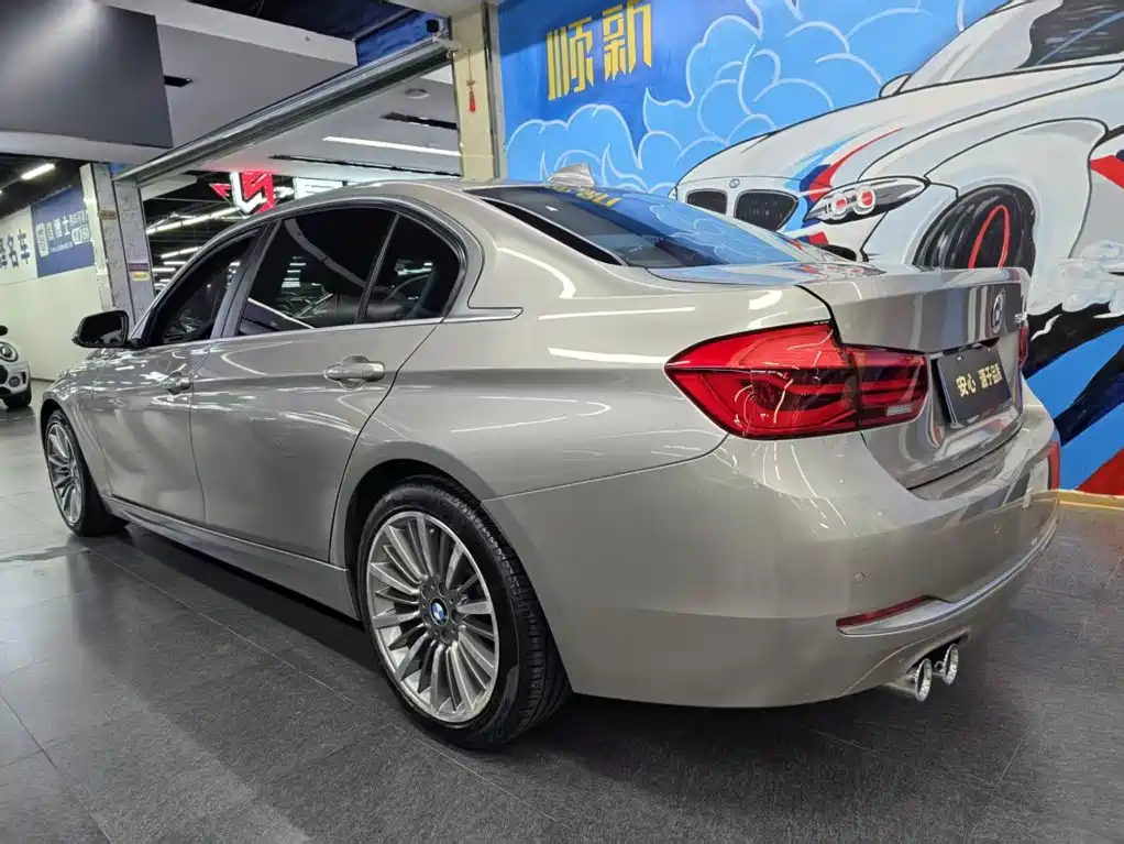 BMW 3 Series — миниатюра 3