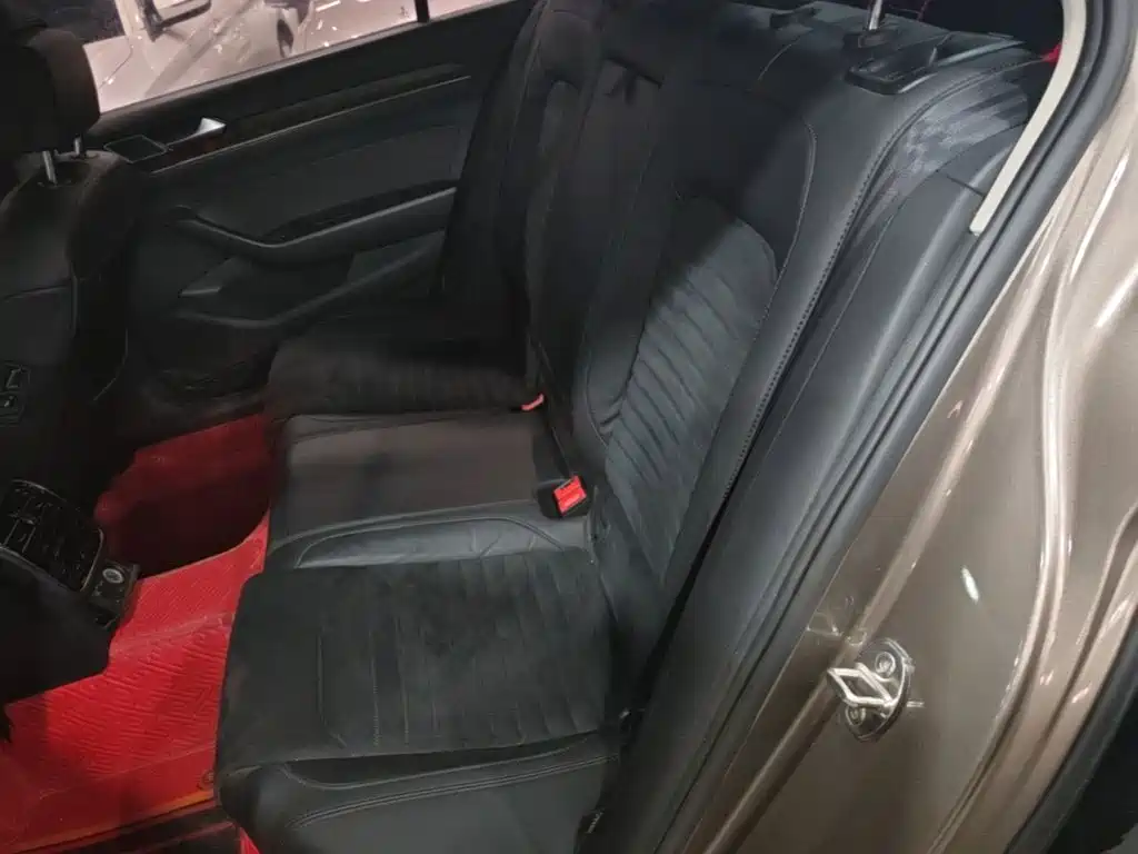 Volkswagen Magotan — миниатюра 17