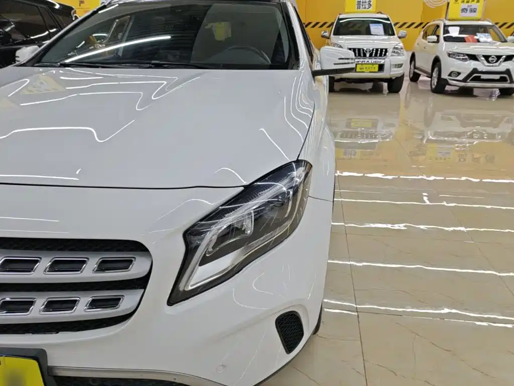 Mercedes-Benz GLA — миниатюра 24