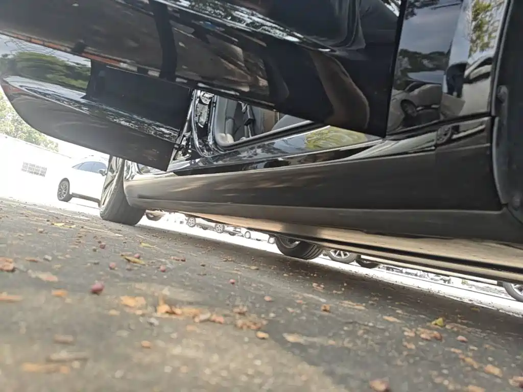 Tesla Model 3 — миниатюра 21