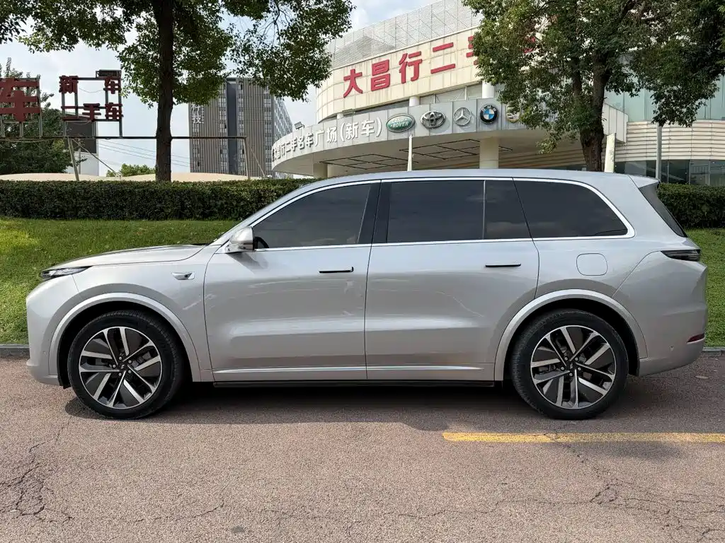 Li Auto Li L9 — миниатюра 3