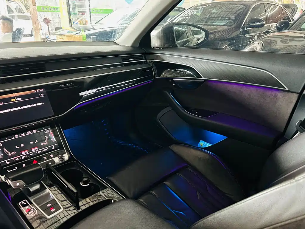 Audi A8 — миниатюра 11