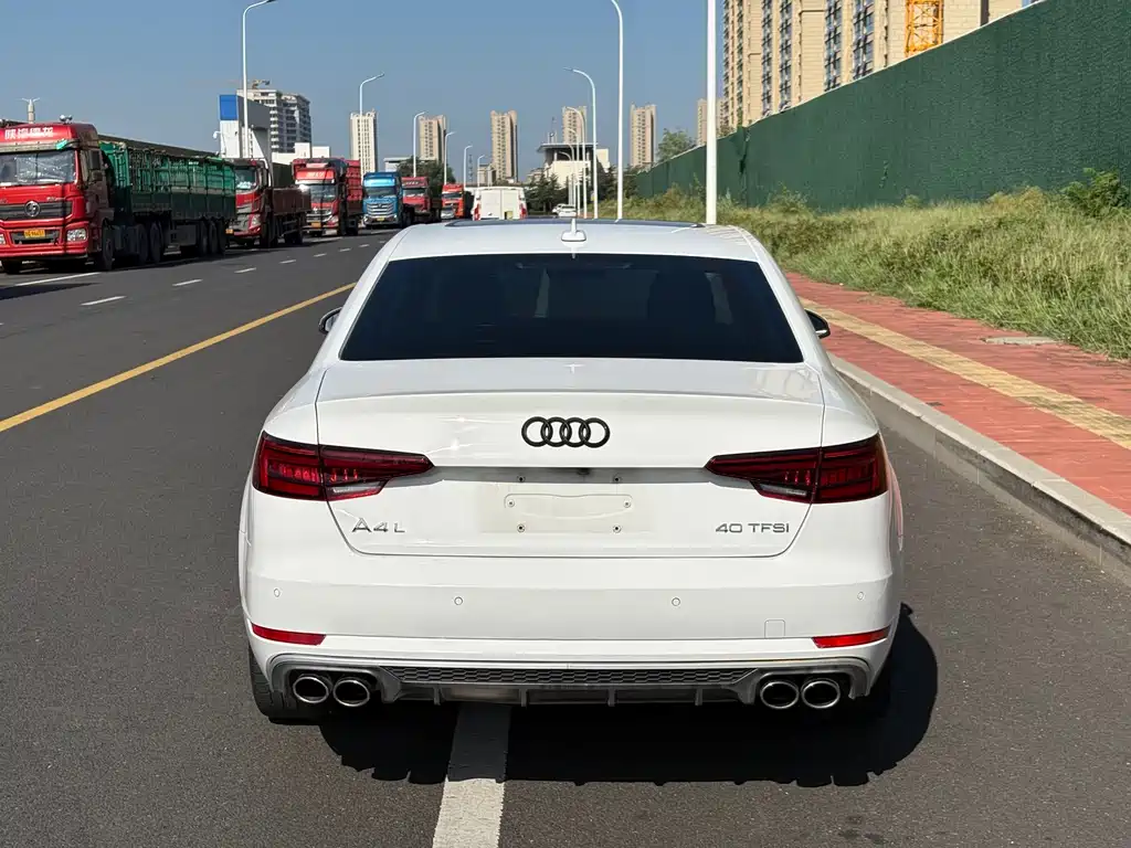 Audi A4L — миниатюра 4