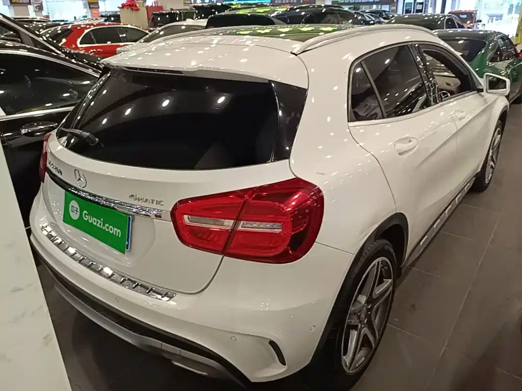 Mercedes-Benz GLA — миниатюра 7