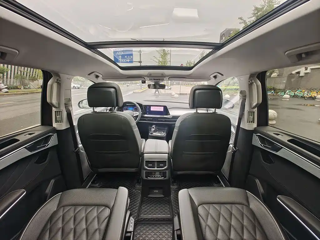Volkswagen Talagon — миниатюра 8