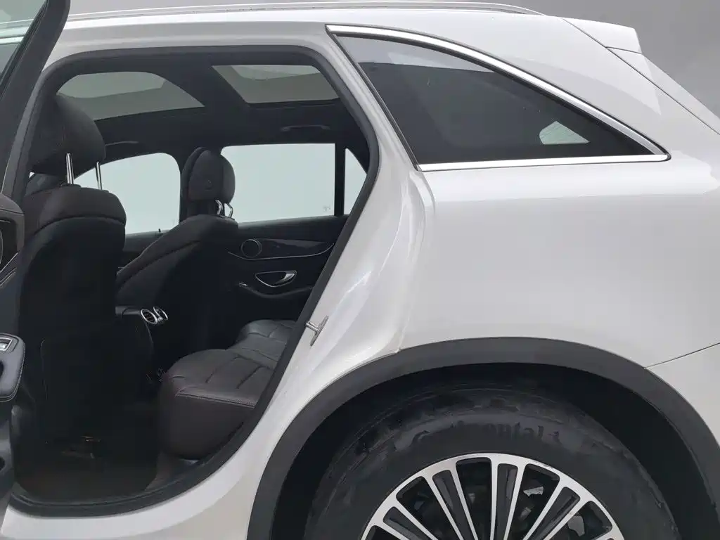 Mercedes-Benz GLC — миниатюра 15