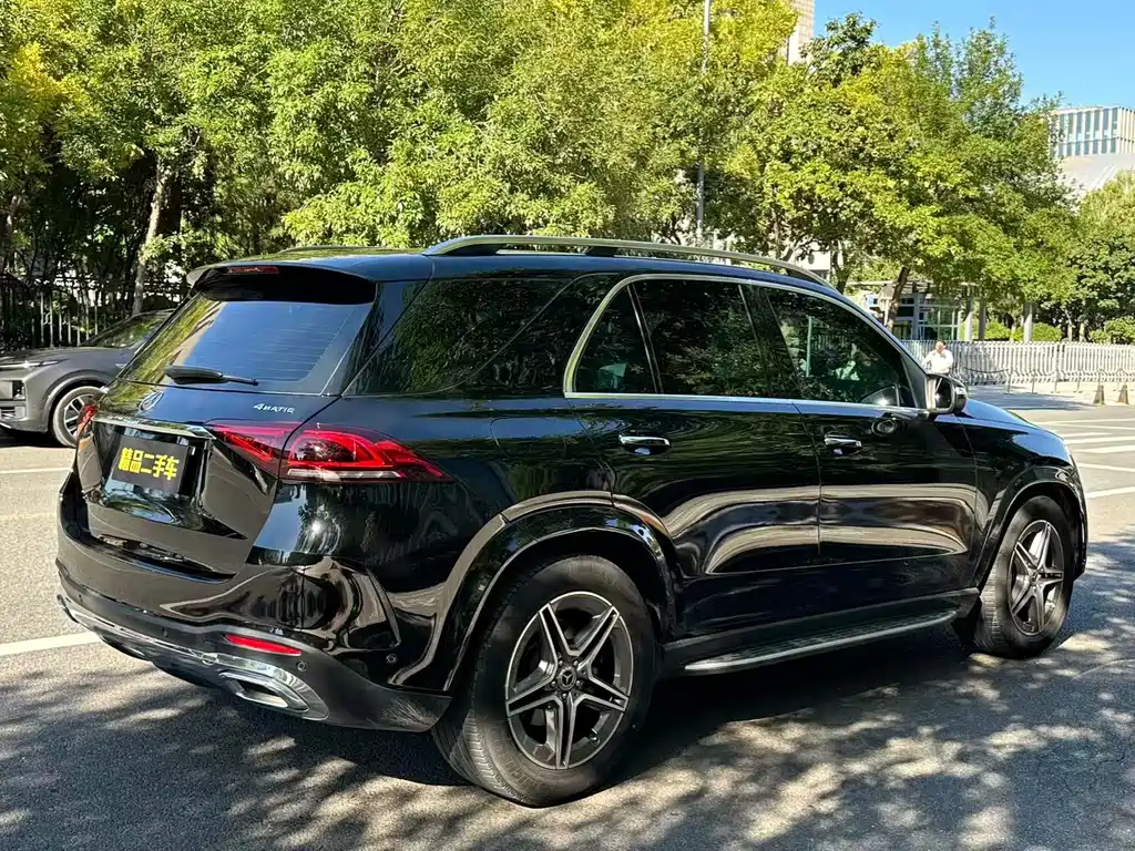 Mercedes-Benz GLE (Import) — миниатюра 10