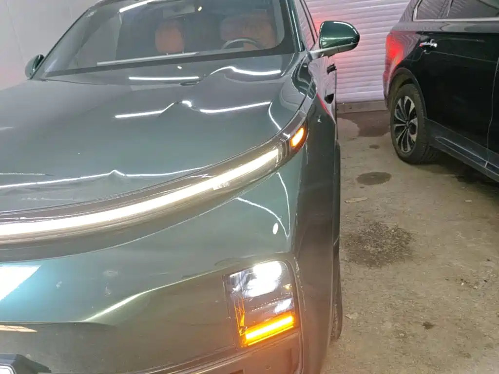 Li Auto Li L9 — миниатюра 24