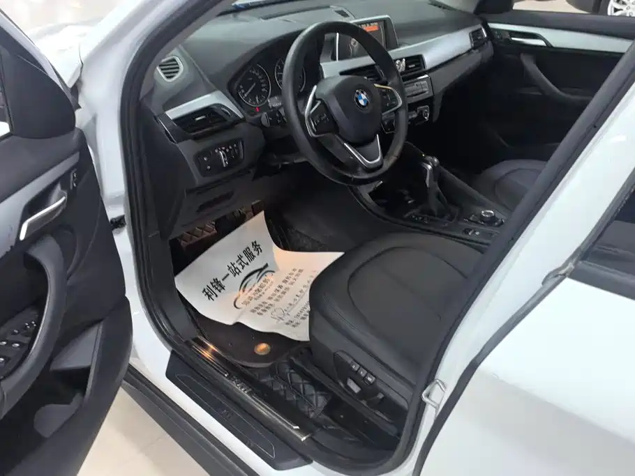 BMW X1 — миниатюра 9