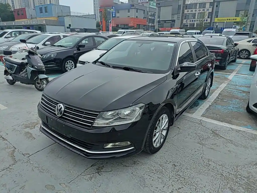 Volkswagen Lavida — миниатюра 2
