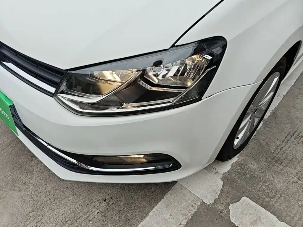 Volkswagen Polo — миниатюра 24