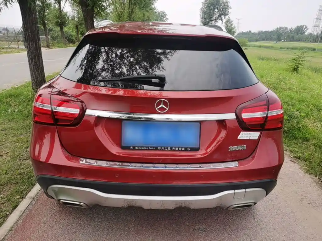 Mercedes-Benz GLA 2017 GLA 200 Fashion