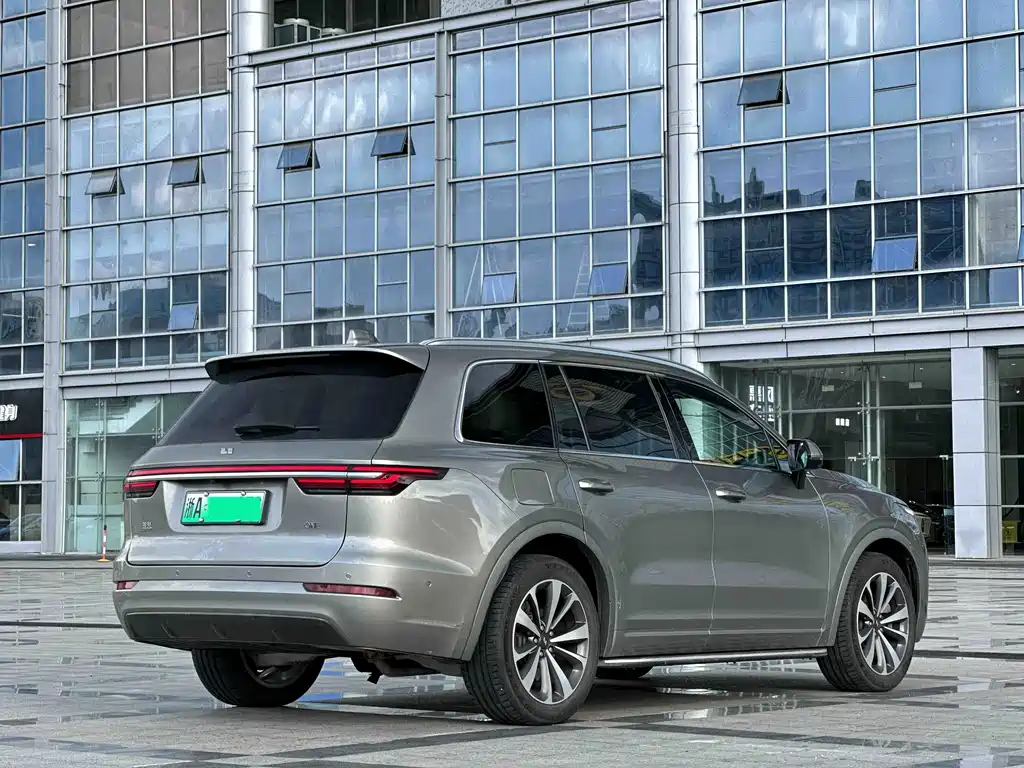Li Auto Li ONE — миниатюра 6