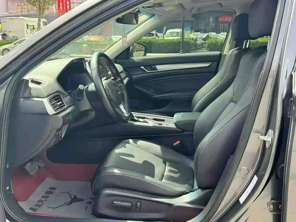 Honda Accord 2021 260TURBO Luxury