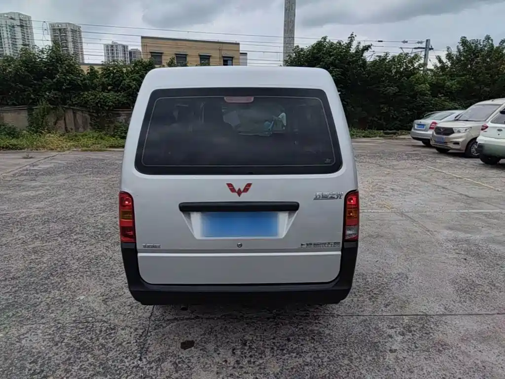 Wuling Zhiguang — миниатюра 6