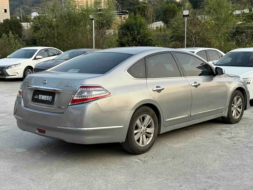 Nissan Teana — миниатюра 7