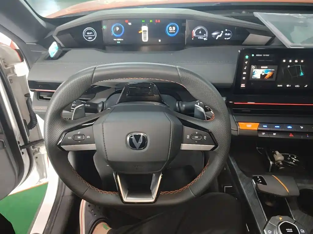 Changan UNI-V — миниатюра 11