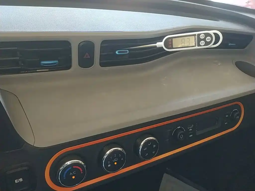Wuling MINIEV — миниатюра 13