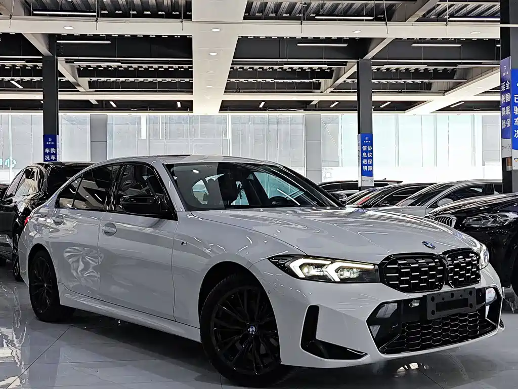 BMW 3 Series 2024