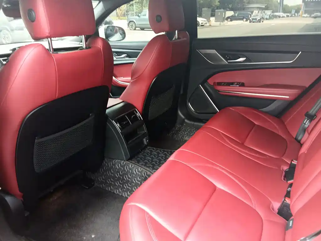 Jaguar XFL — миниатюра 15